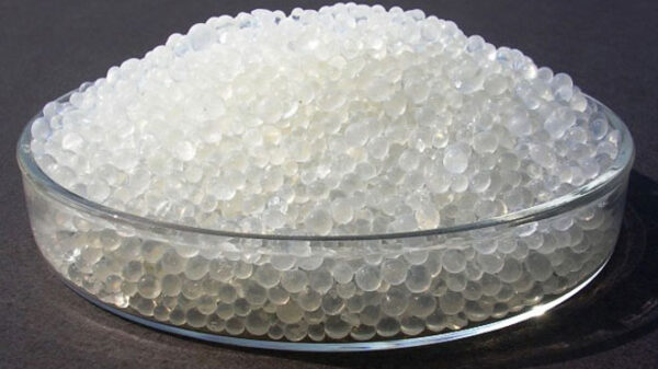 Hạt hút ẩm SILICA GEL mầu trắng